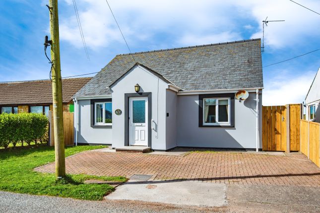 2 bedroom detached bungalow for sale