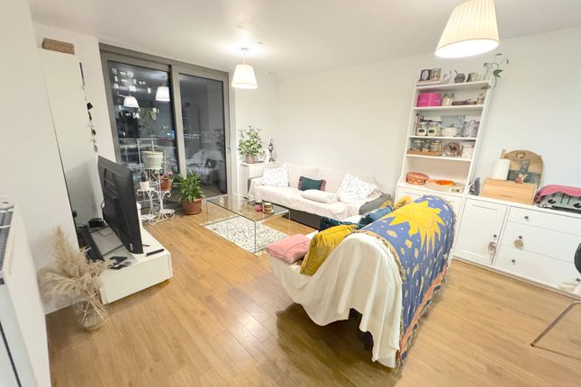 2 bed flat