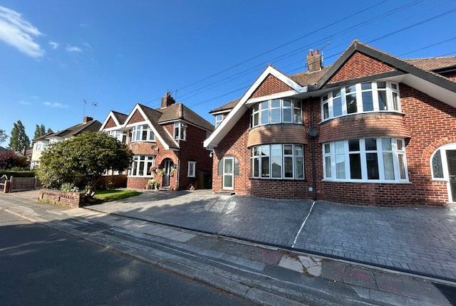 Seedfield Croft, Cheylesmore... 3 bed semi