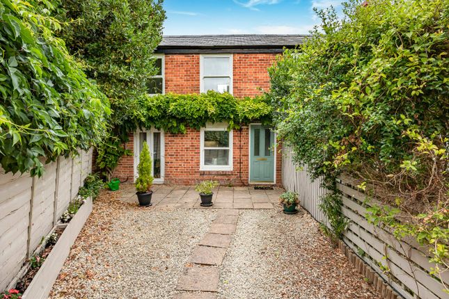 Frogmore Lane, Stanford in the Vale... 2 bed terraced house for sale