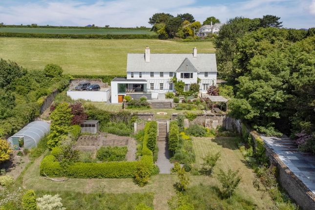 Dartmouth TQ6 6 bed detached house for sale