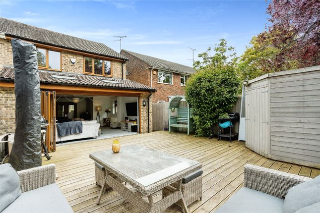 Lenside Drive, Maidstone ME15 4 bed semi