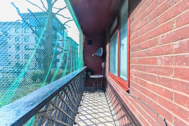 Priory Green Estate, Islington... 3 bed flat for sale