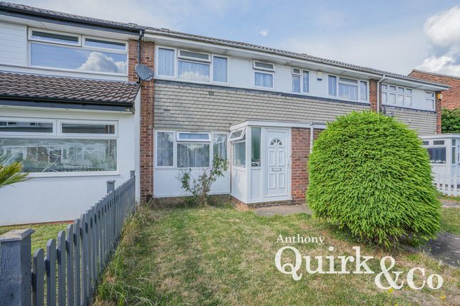 Woodrush Way, Romford, RM6 3 bed terraced house for sale