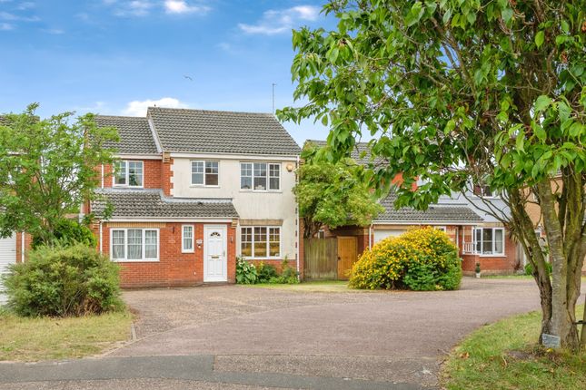 4 bed detached house