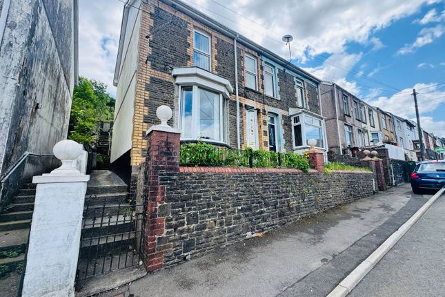 3 bed semi-detached house