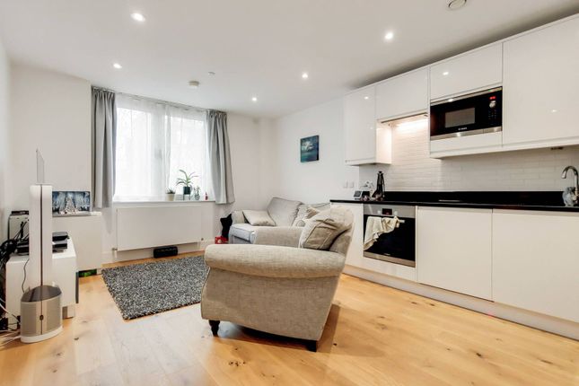 South End, Croydon, CR0 1 bed flat for sale