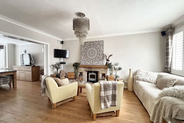 The Westlands, Manchester M27 3 bed detached house for sale