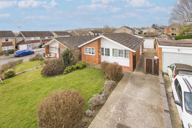 2 bed detached bungalow