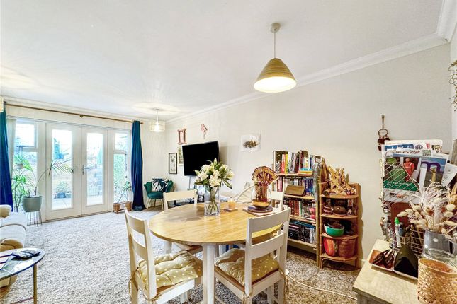 Hawthorn Park, Swanley, Kent, BR8 2 bed terraced house for sale