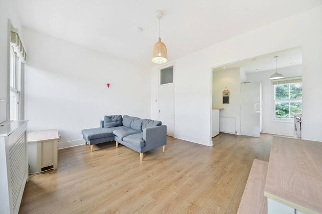 Kellett Road, Brixton, London, SW2 3 bed flat for sale