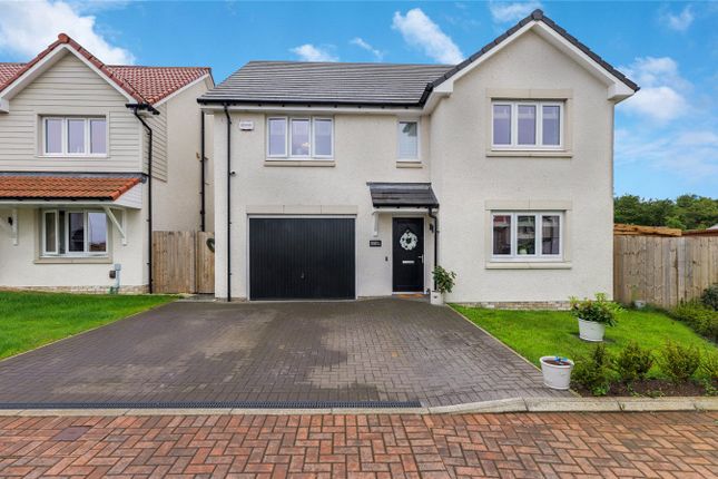 4 bed detached house