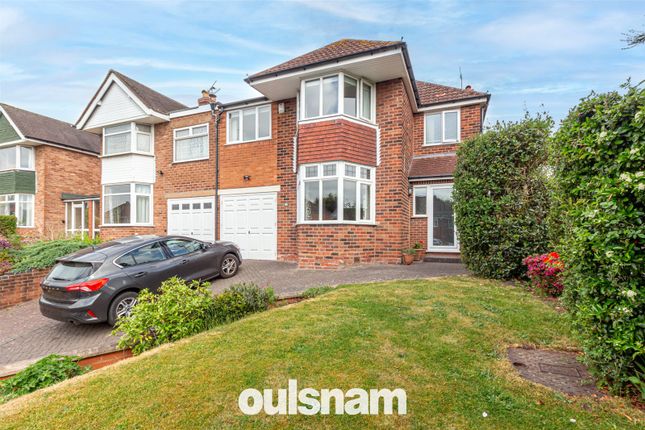 4 bed detached house