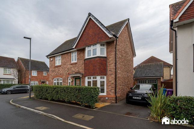 3 bed detached house