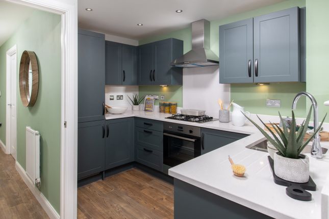3 bed end terrace house