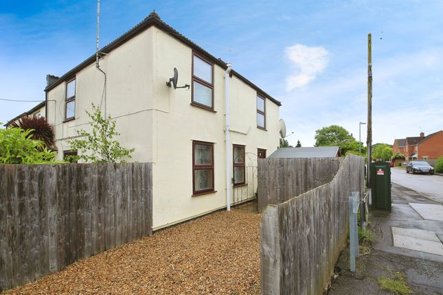 2 bedroom end of terrace house for sale