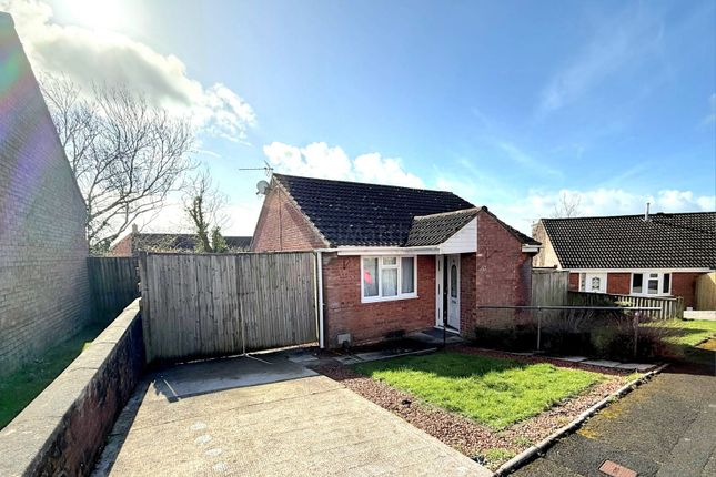 2 bed detached bungalow