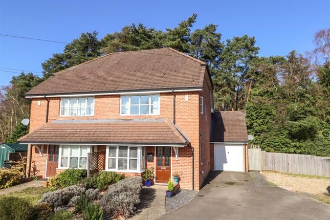 Basingbourne Road, Fleet GU52 3 bed semi