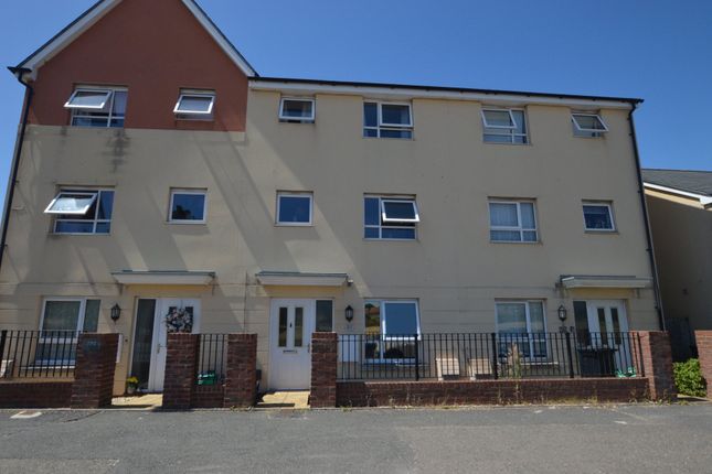 4 bed terraced house