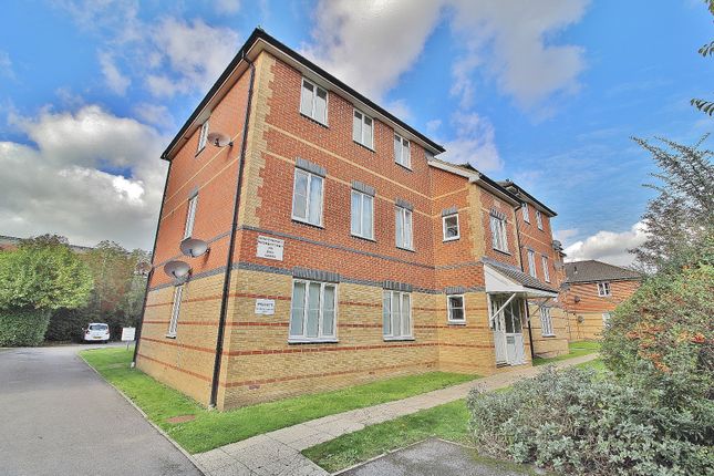 1 bedroom ground floor flat for sale