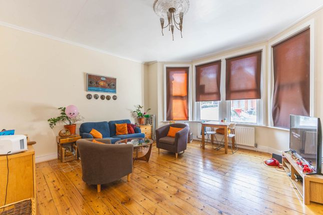 Culverley Road, London 2 bed flat for sale
