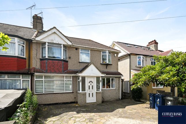 5 bedroom end of terrace house for sale
