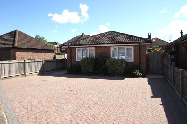 2 bedroom detached bungalow for sale