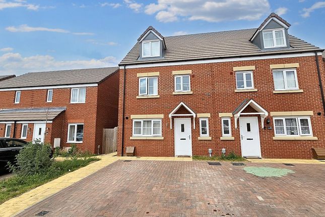 4 bedroom semi-detached house for sale