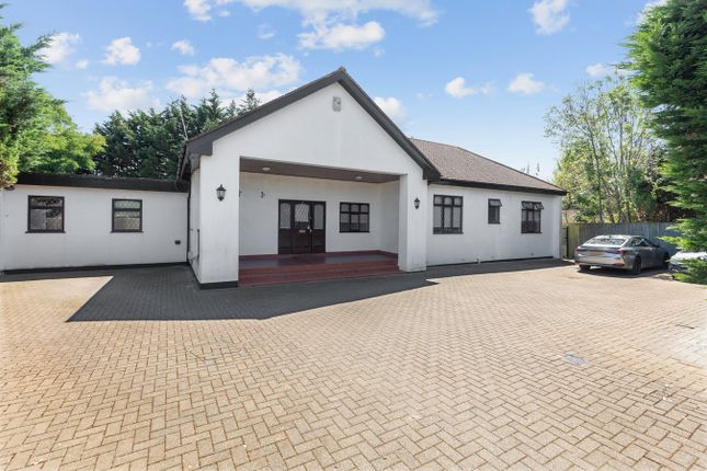 4 bedroom detached bungalow for sale