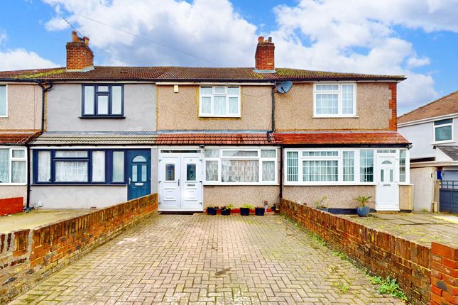 Woodrow Avenue, Hayes UB4 2 bed terraced house for sale