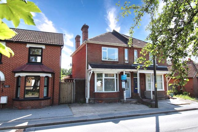 High Street, Southampton SO30 3 bed semi