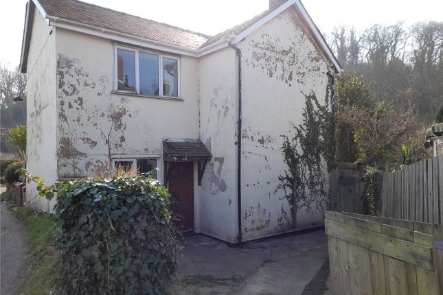 2 bed detached house