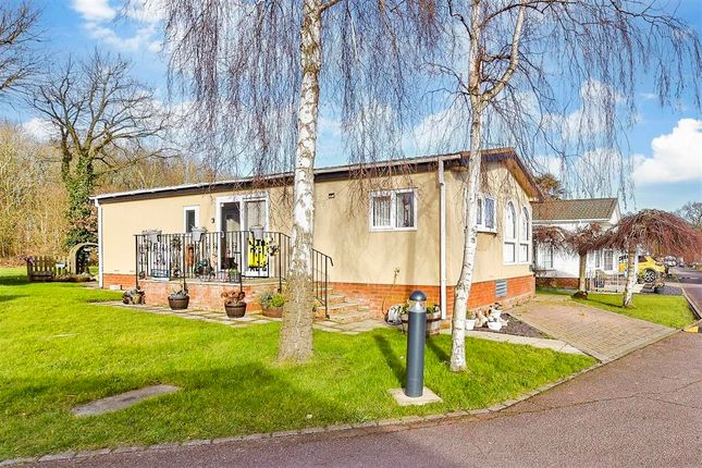 2 bedroom park home for sale