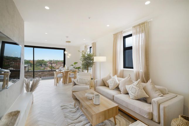 Harrowdene Road, Wembley 2 bed apartment for sale