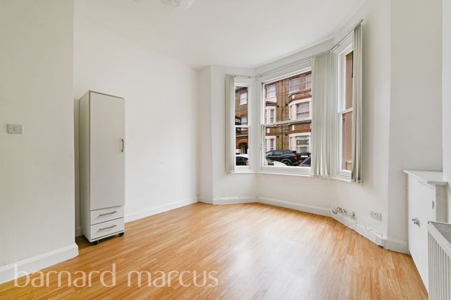1 bed flat