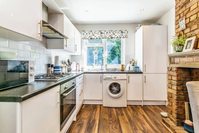 3 bedroom maisonette for sale