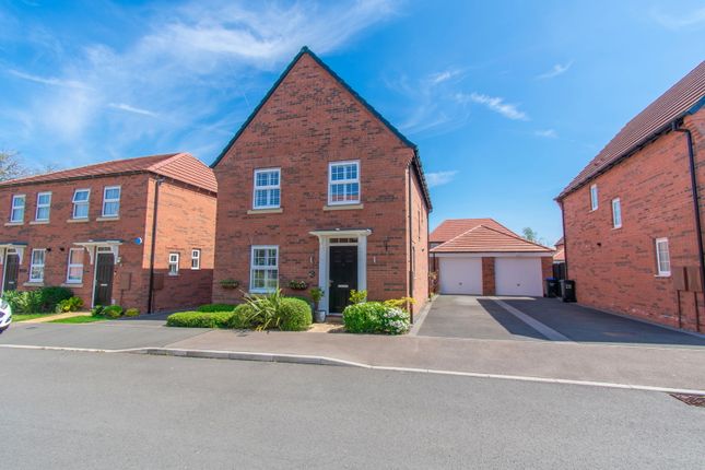 4 bed detached house