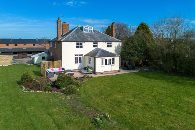 4 bed equestrian