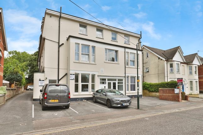 1 bed flat