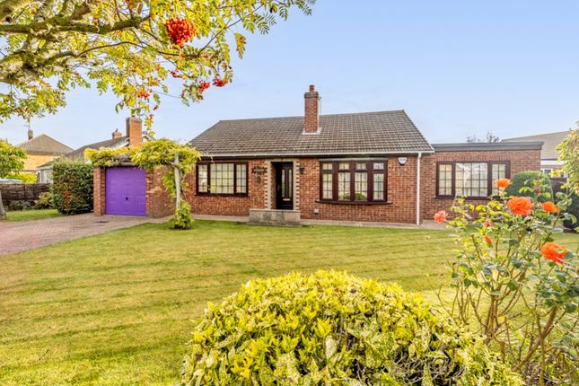 2 bedroom detached bungalow for sale