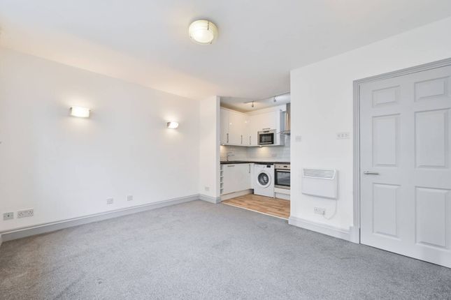 Chitty Street, Fitzrovia, London, W1T 2 bed flat for sale