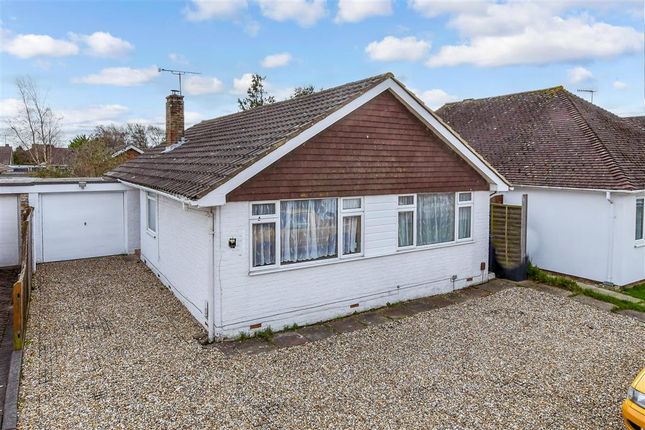 Cumberland Avenue, Goring