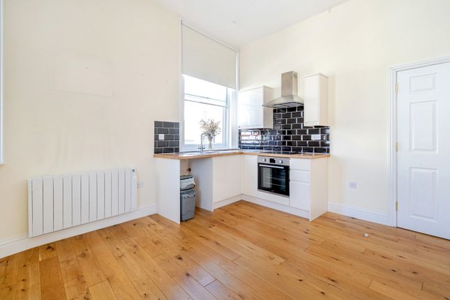 High Street, Gloucestershire GL5 1 bed apartment for sale