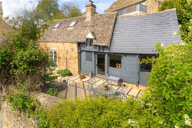 3 bed semi-detached house