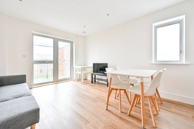 Station View, Guildford, GU1 2 bed flat for sale