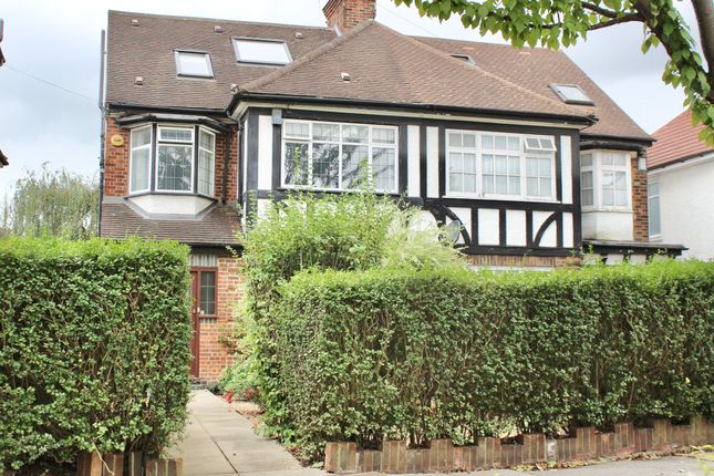 5 bed semi-detached house