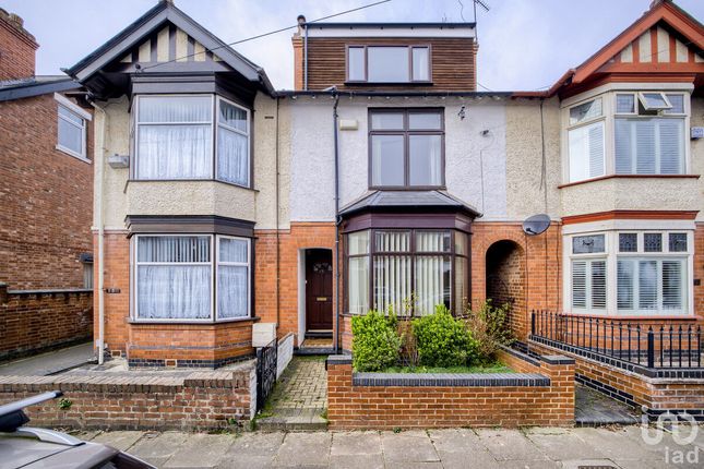 4 bed terraced house