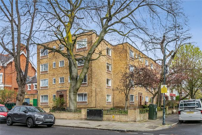 Escuan Lodge, Aberdeen Park... 1 bed apartment for sale