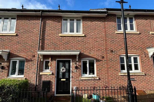 Oldfield Drive, Wouldham, Rochester 2 bed terraced house for sale
