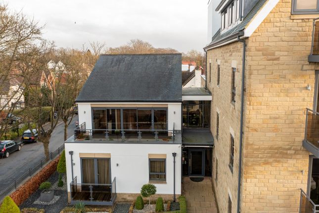 564 Harrogate Road, Leeds LS17 1 bed apartment for sale